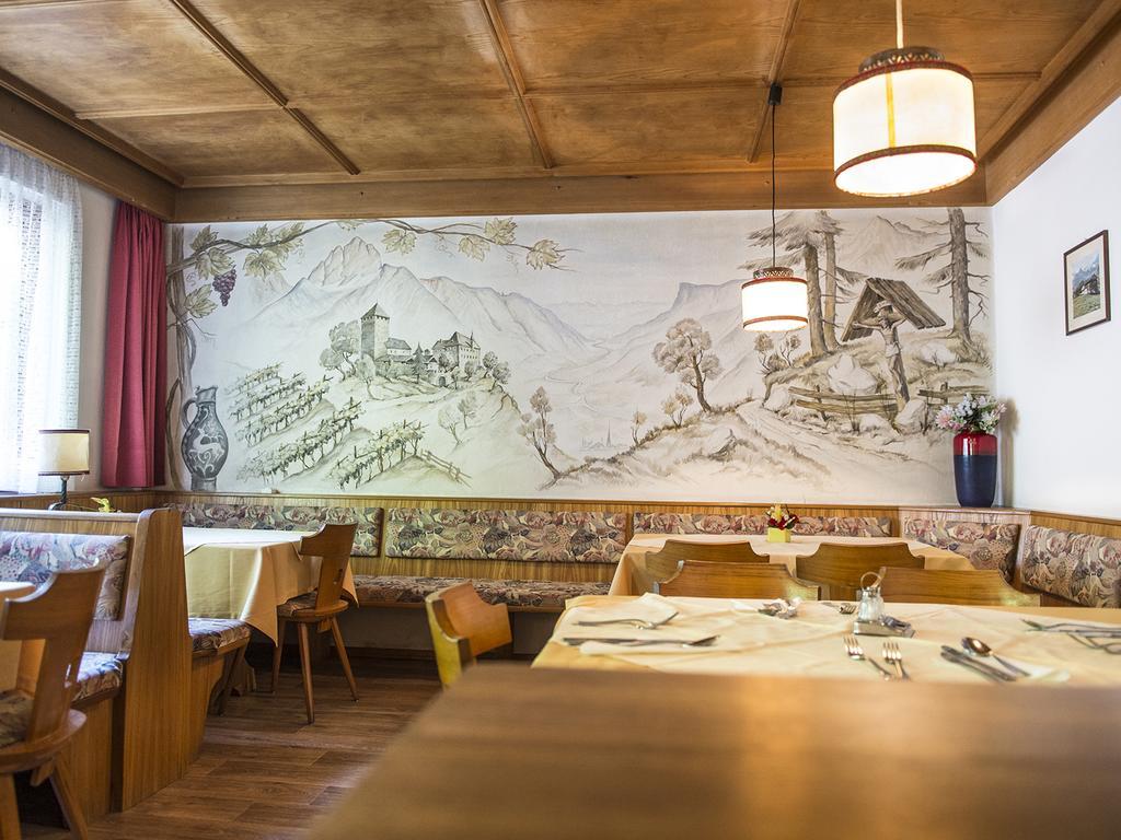 Gasthaus Gasteiger Lagundo Exteriér fotografie